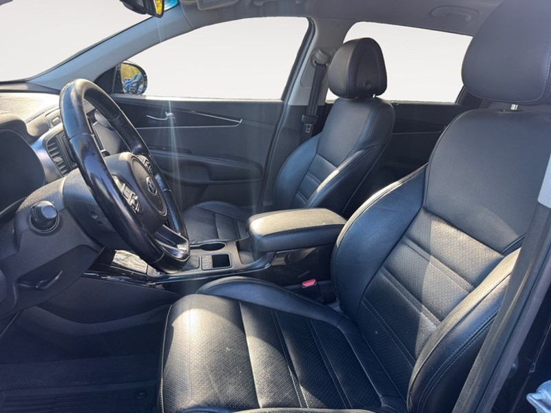 2016 Kia Sorento AWD 4dr 2.0L Turbo EX