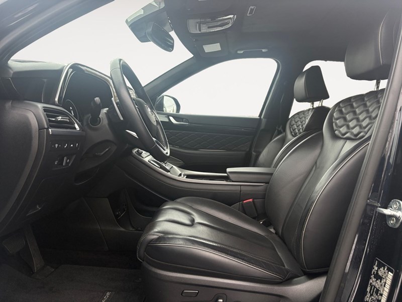 2021 Hyundai Palisade Ultimate Calligraphy 7-Passenger AWD