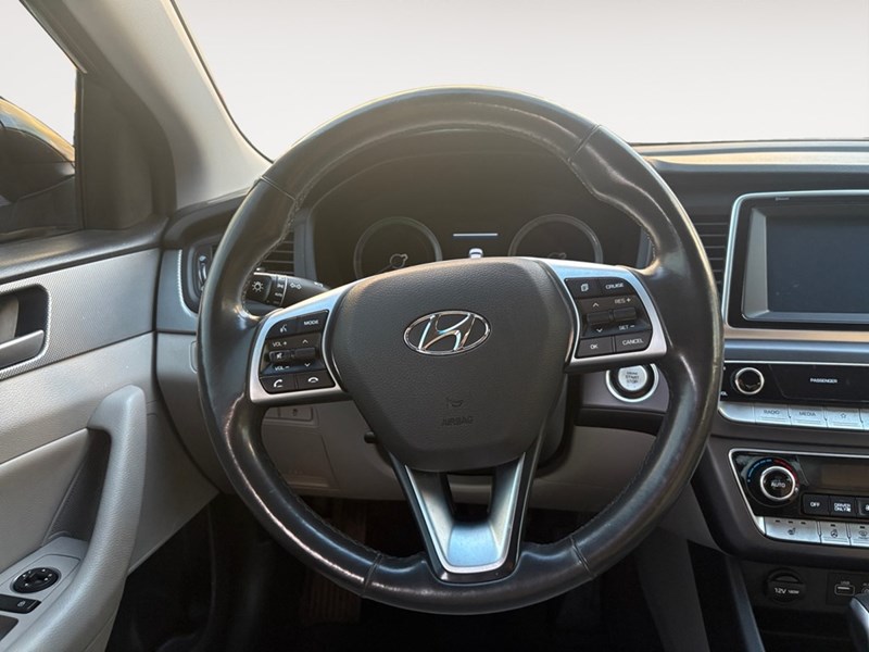 2019 Hyundai Sonata Hybrid Preferred Sedan