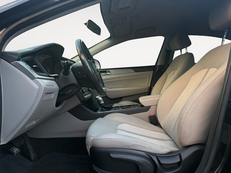 2019 Hyundai Sonata Hybrid Preferred Sedan