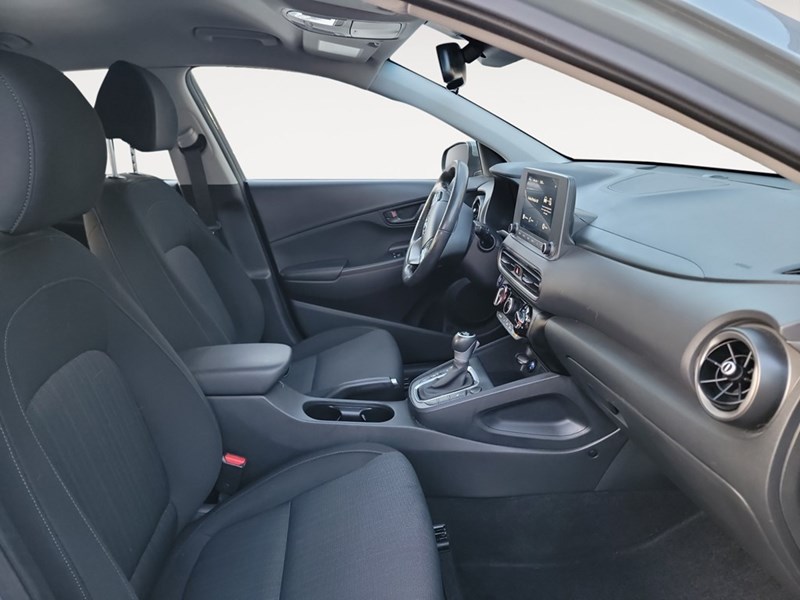 2022 Hyundai Kona 2.0L Preferred FWD