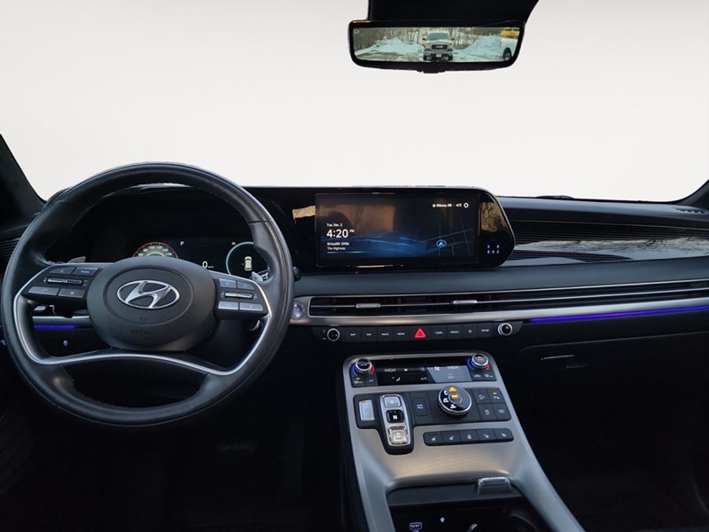 2025 Hyundai Palisade Ultimate Calligraphy 7-Passenger AWD