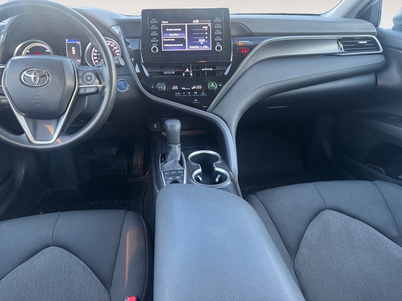 2023 Toyota Camry Hybrid Hybrid LE Auto