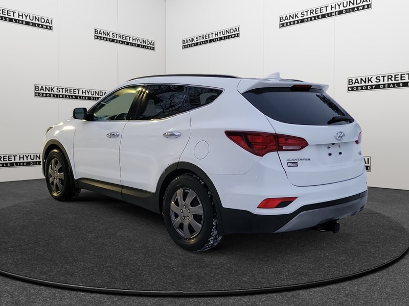 2017 Hyundai Santa Fe Sport AWD 4dr 2.4L Luxury