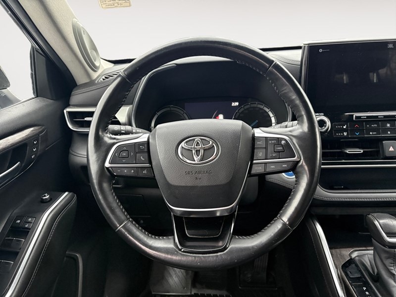 2020 Toyota Highlander Hybrid Hybrid Limited AWD
