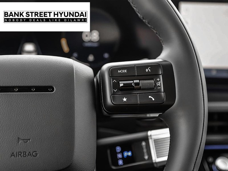 2025 Hyundai Santa Fe Ultimate Calligraphy AWD