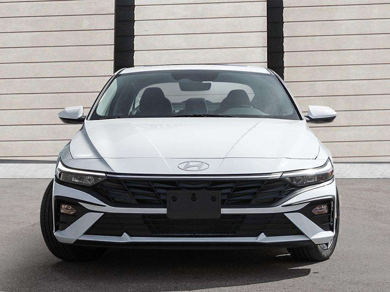 2026 Hyundai Elantra Preferred IVT w/Tech Pkg