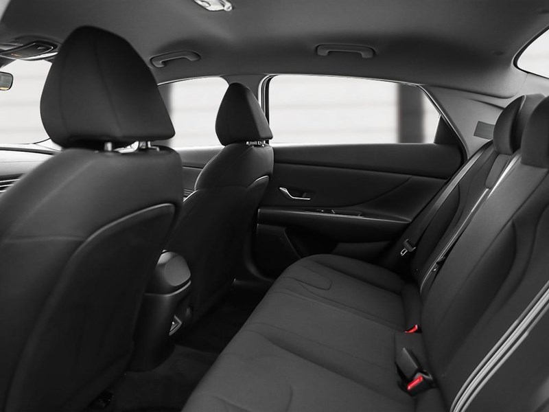 2026 Hyundai Elantra Essential IVT