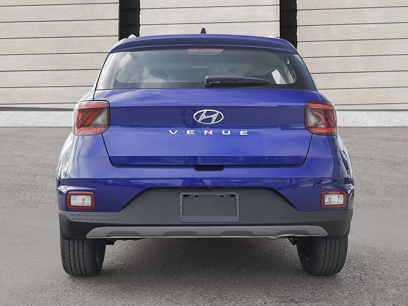 2025 Hyundai Venue Ultimate IVT w/Black Interior