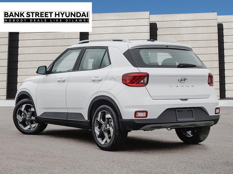 2026 Hyundai Venue Ultimate IVT w/Black Interior