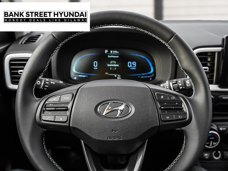 2026 Hyundai Venue Ultimate IVT w/Black Interior