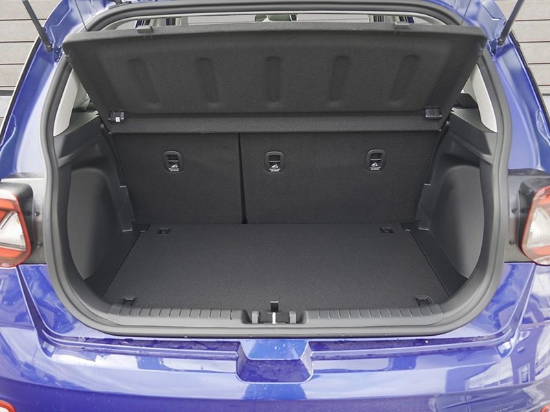 2025 Hyundai Venue Ultimate IVT w/Black Interior