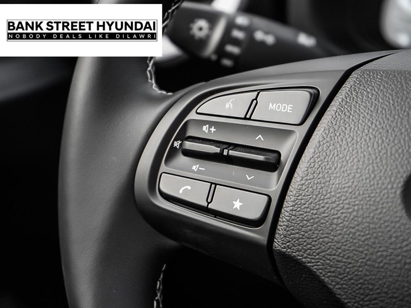 2026 Hyundai Venue Ultimate IVT w/Black Interior