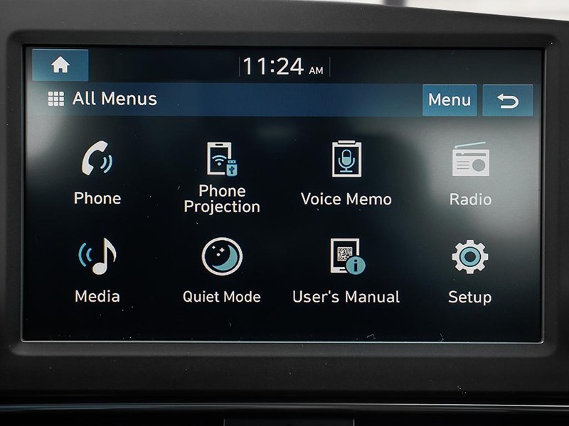 2026 Hyundai Elantra Essential IVT
