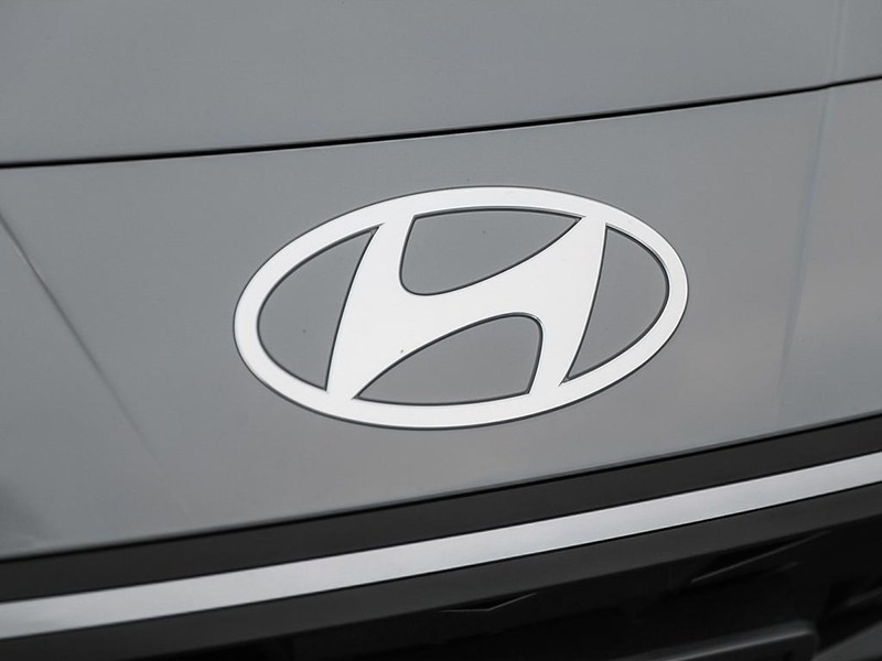 2026 Hyundai Elantra Preferred IVT