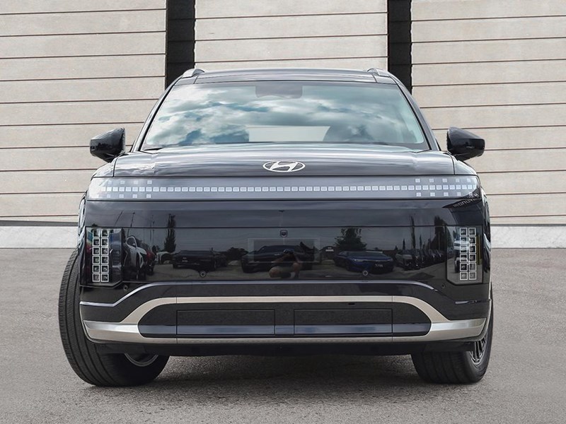2026 Hyundai IONIQ 9 Preferred + AWD w/Ultimate Calligraphy Pkg