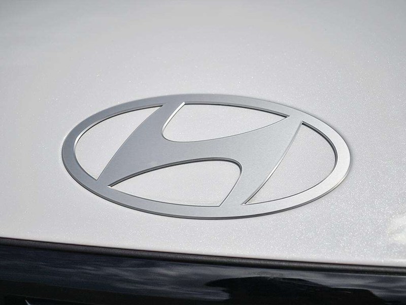 2026 Hyundai Santa Fe HEV Luxury AWD