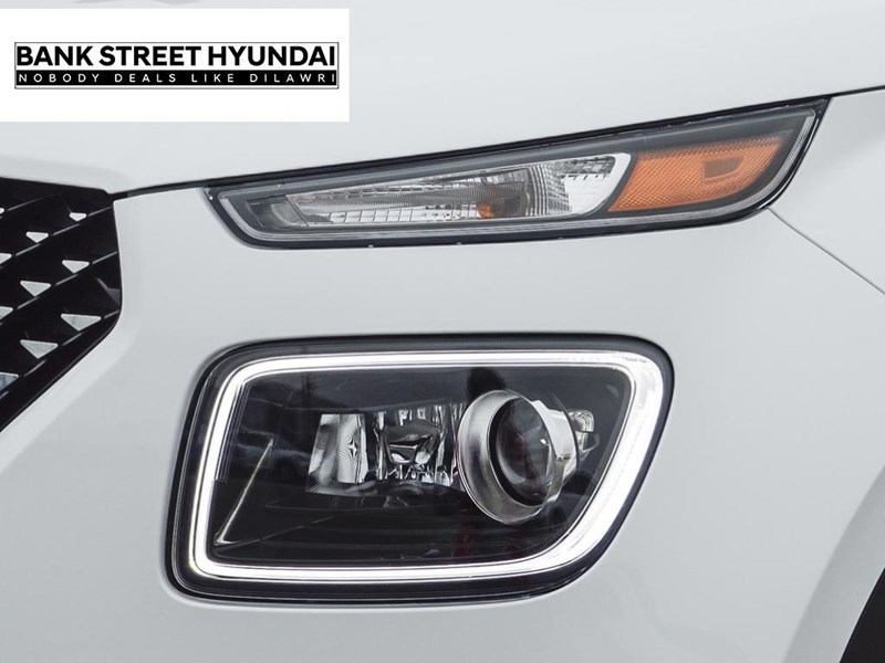 2026 Hyundai Venue Ultimate IVT w/Black Interior