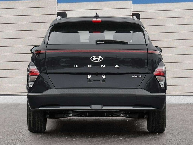 2026 Hyundai Kona Electric Preferred FWD