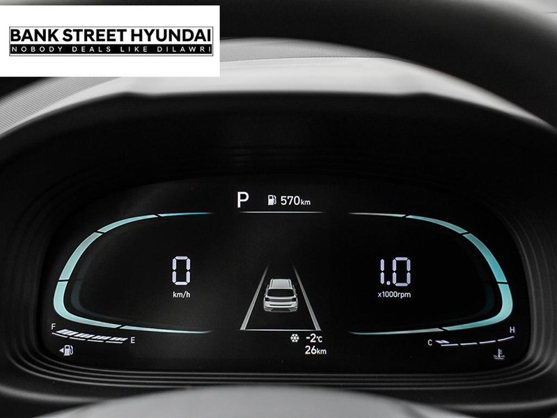 2025 Hyundai Venue Essential IVT