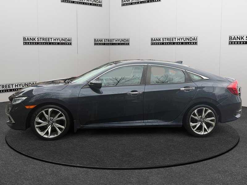 2019 Honda Civic Touring CVT