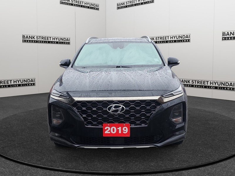 2019 Hyundai Santa Fe 2.0T Ultimate AWD w/Dark Chrome Accent