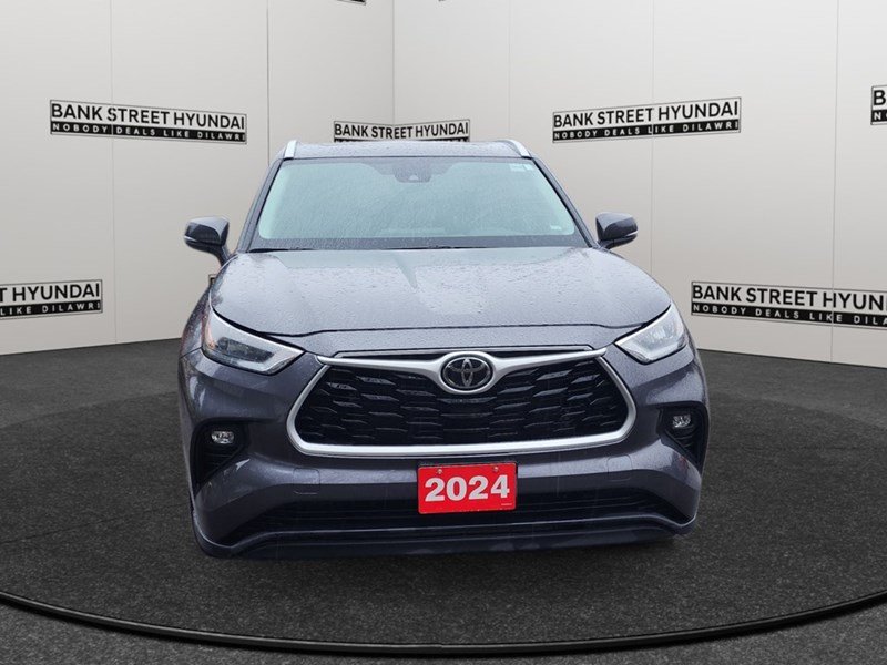 2024 Toyota Highlander XLE AWD