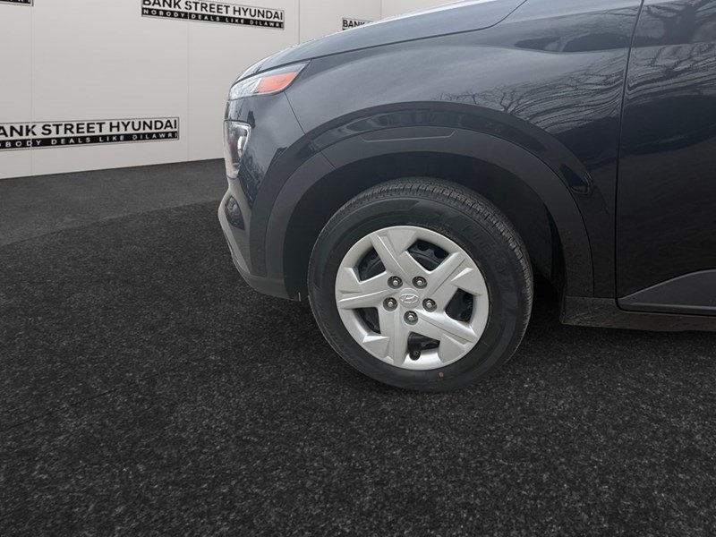 2023 Hyundai Venue Essential IVT