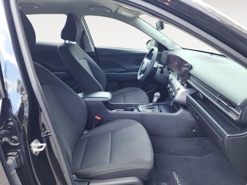2025 Hyundai Kona 2.0L Essential AWD