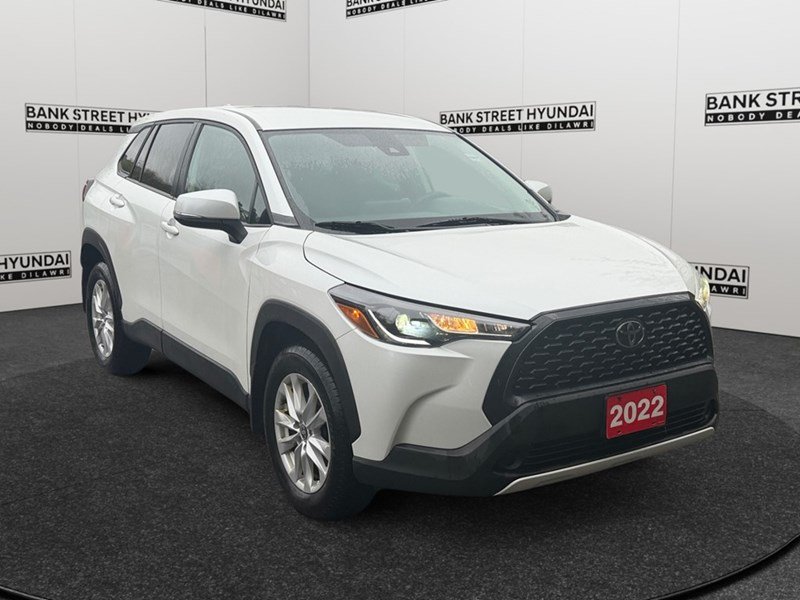 2022 Toyota Corolla Cross LE AWD