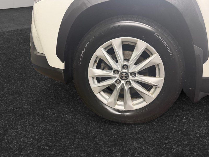 2022 Toyota Corolla Cross LE AWD