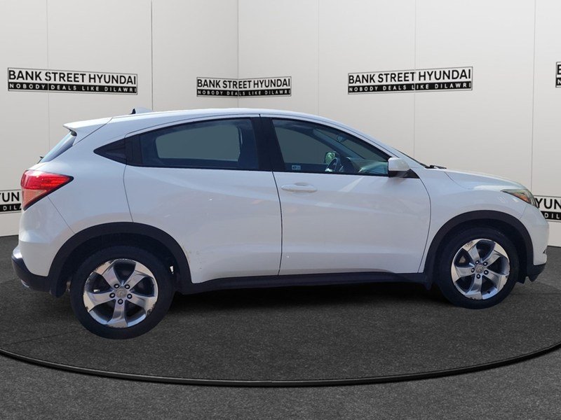 2016 Honda HR-V 2WD 4dr CVT LX