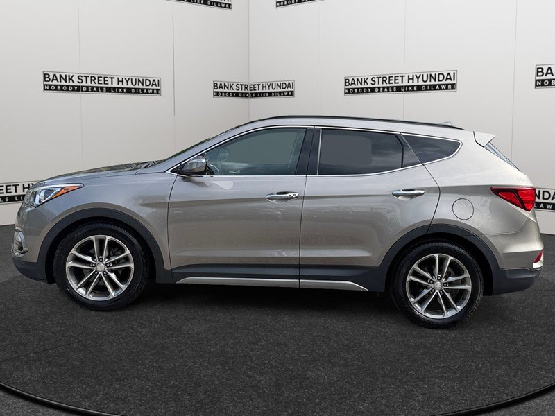 2017 Hyundai Santa Fe Sport AWD 4dr 2.0T Limited
