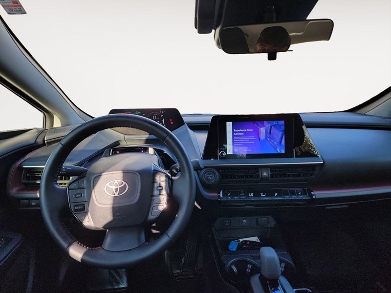 2024 Toyota Prius Prime SE Auto