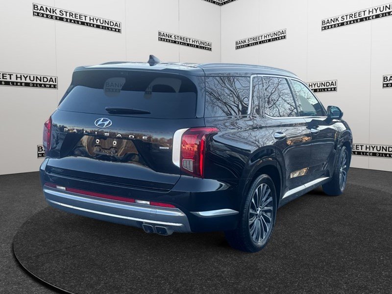 2023 Hyundai Palisade Ultimate Calligraphy 7-Passenger AWD