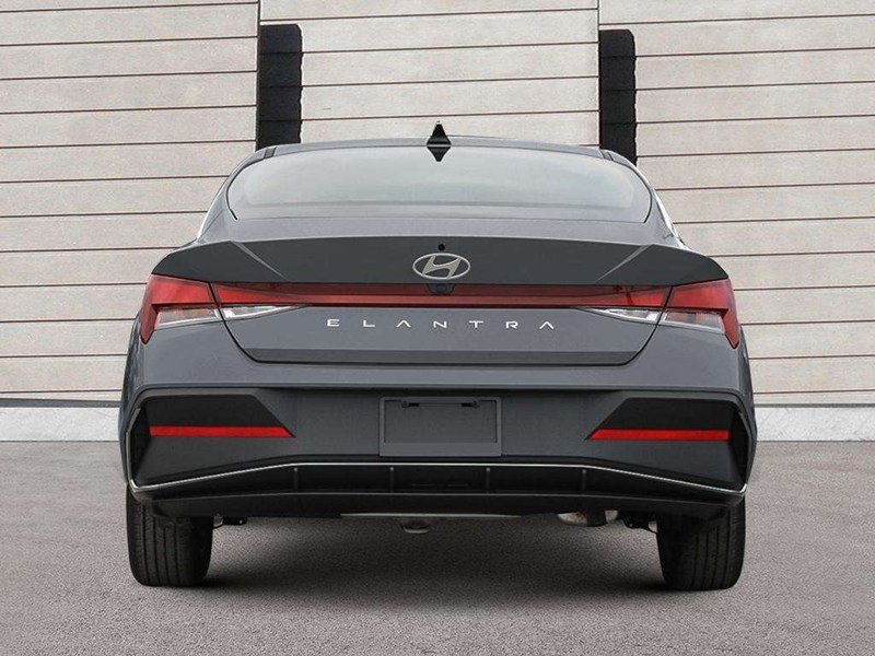 2026 Hyundai Elantra Preferred IVT w/Tech Pkg