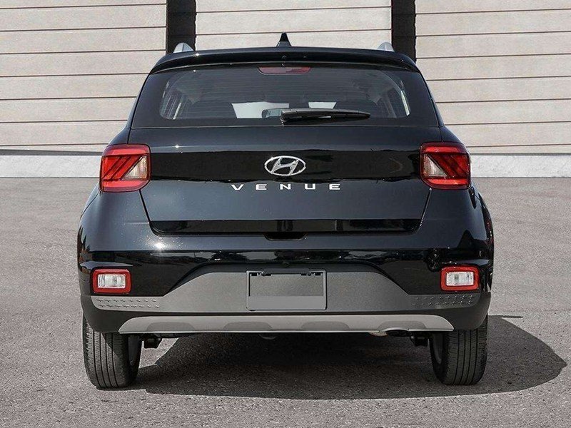 2026 Hyundai Venue Ultimate IVT w/Black Interior