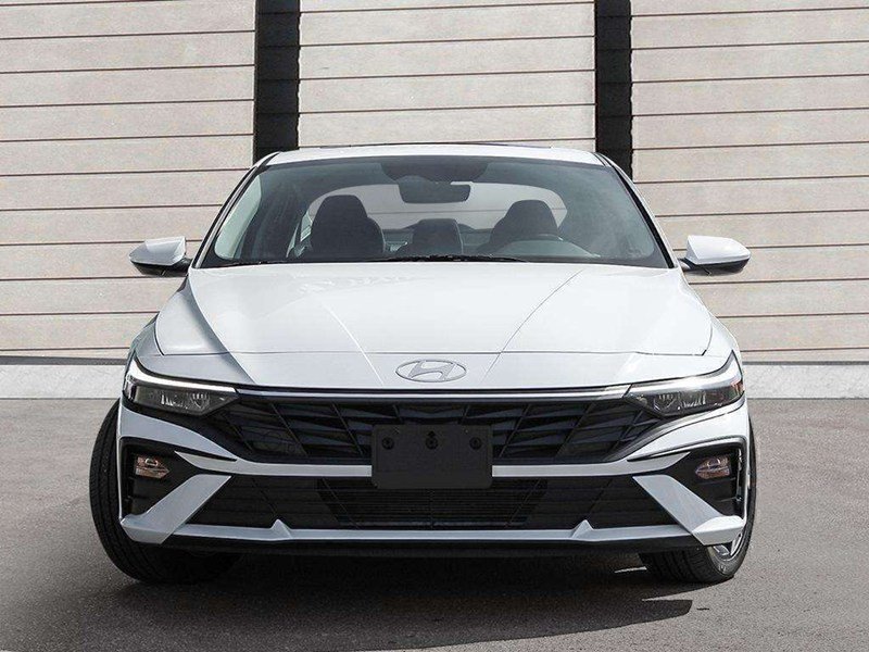 2026 Hyundai Elantra Preferred IVT w/Tech Pkg