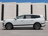 2026 Hyundai IONIQ 9 Preferred + w/Ultimate Calligraphy Package image 2