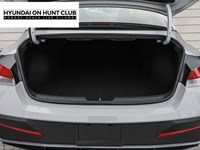 2025 Hyundai Elantra Preferred IVT w/Tech Pkg