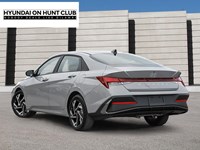 2025 Hyundai Elantra Preferred IVT w/Tech Pkg