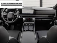 2025 Hyundai Santa Fe Ultimate Calligraphy AWD