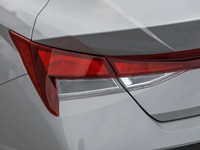 2026 Hyundai Elantra Essential IVT