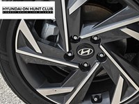 2026 Hyundai Elantra Luxury IVT