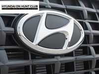 2026 Hyundai Venue Preferred IVT w/Two-Tone