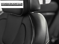 2026 Hyundai Elantra Luxury IVT