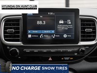 2025 Hyundai Venue Preferred IVT