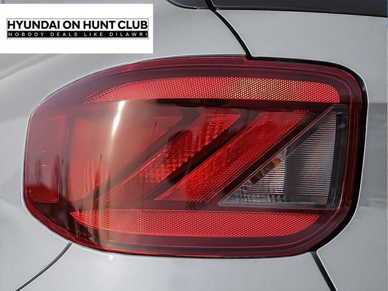 2025 Hyundai Venue Preferred IVT