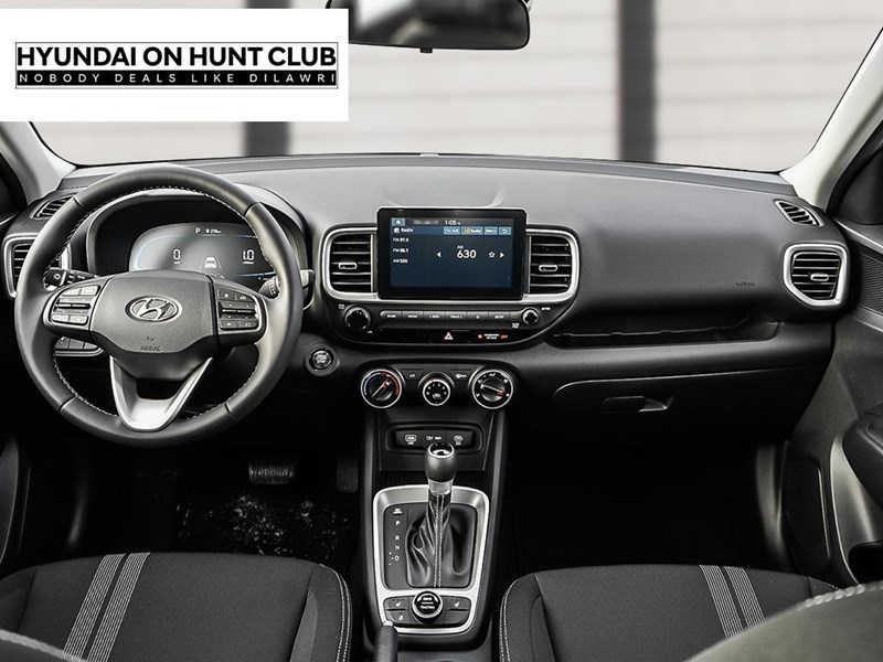 2025 Hyundai Venue Essential IVT