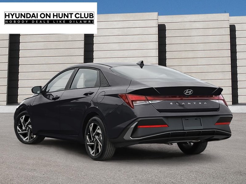2025 Hyundai Elantra Preferred IVT w/Tech Pkg